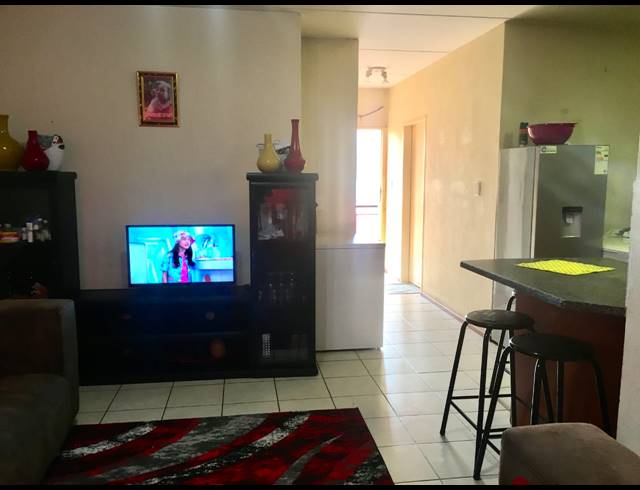 2 BEDROOM SECTIONAL TITLE FOR SALE IN COMET